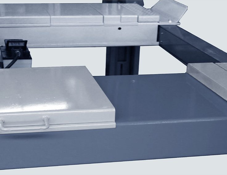 FOUR POST LIFT Description of product details and features